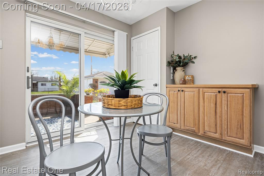 4656 Buckingham Drive, Warren, MI 48092 — Photo 14