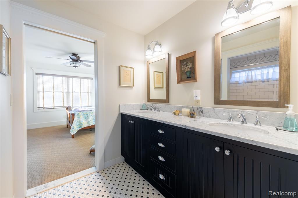 19495 Lighthouse Point, Grosse Ile, MI 48138 — Photo 44