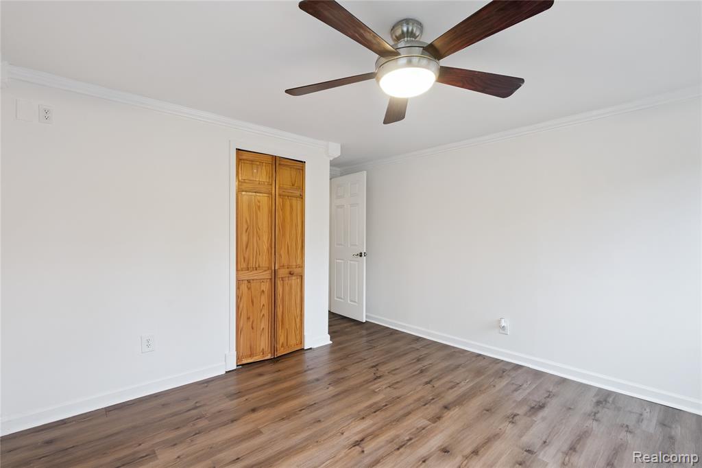 8466 Silver Lake Rd, Linden, MI 48451 — Photo 16