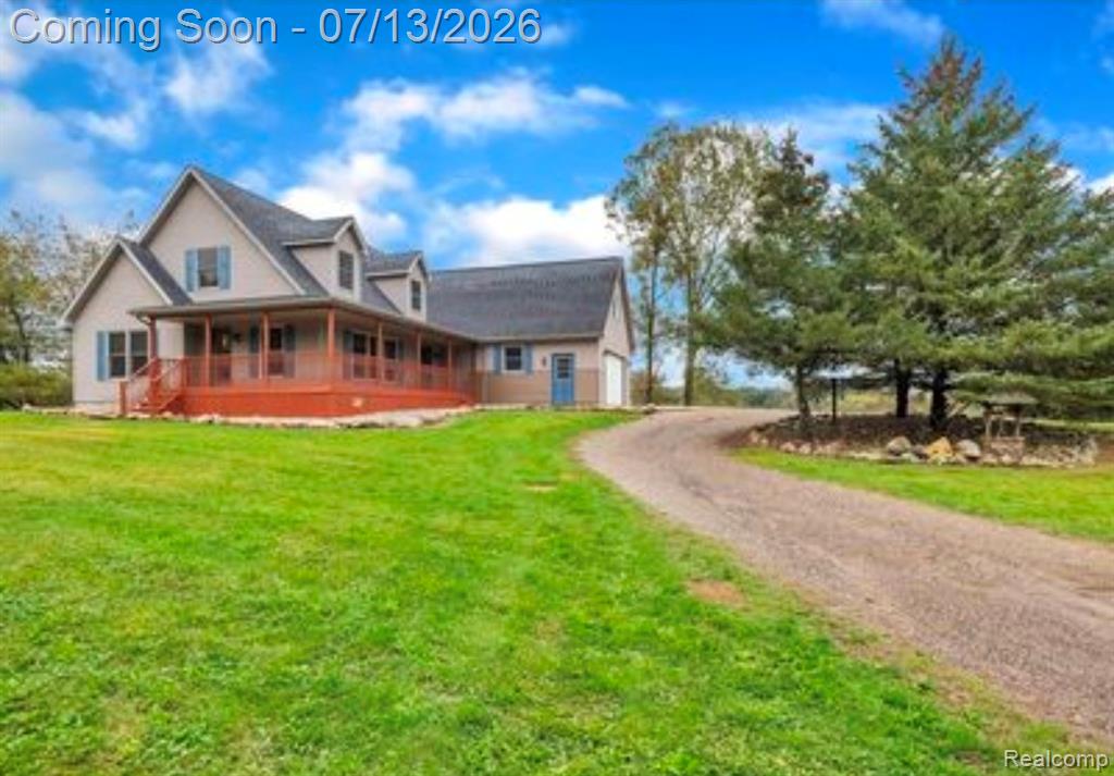 12601 Angle Road, Bath, MI 48808