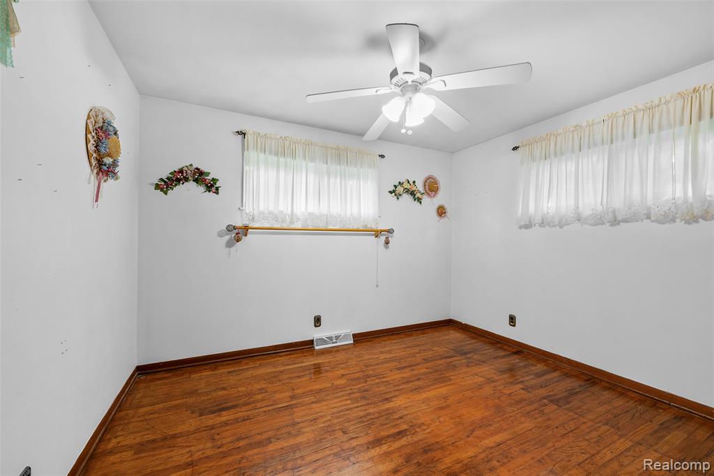 17655 Lohr Road, Sumpter, MI 48111 — Photo 53