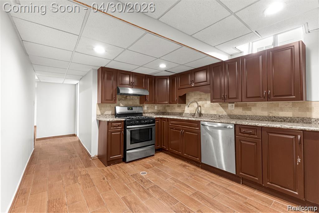7704 Oakman Boulevard, Dearborn, MI 48126 — Photo 39