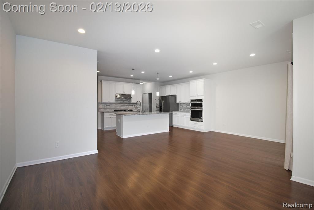 43629 Prospect, 102, Novi, MI — Photo 5