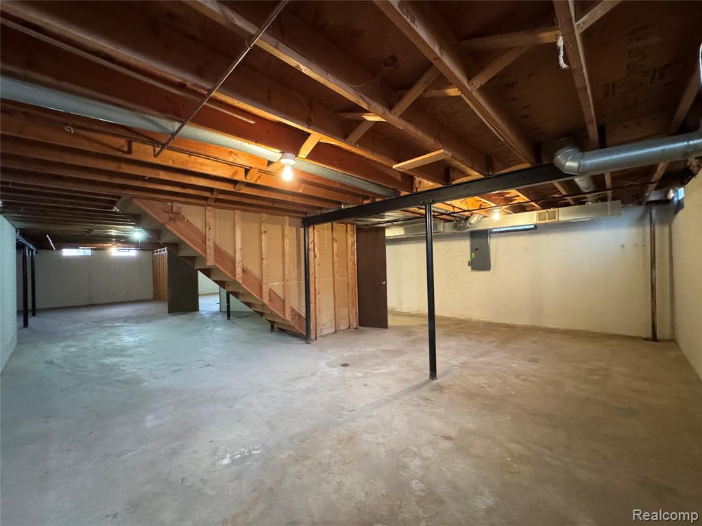 4162 Cypress Drive, Troy, MI 48085 — Photo 31