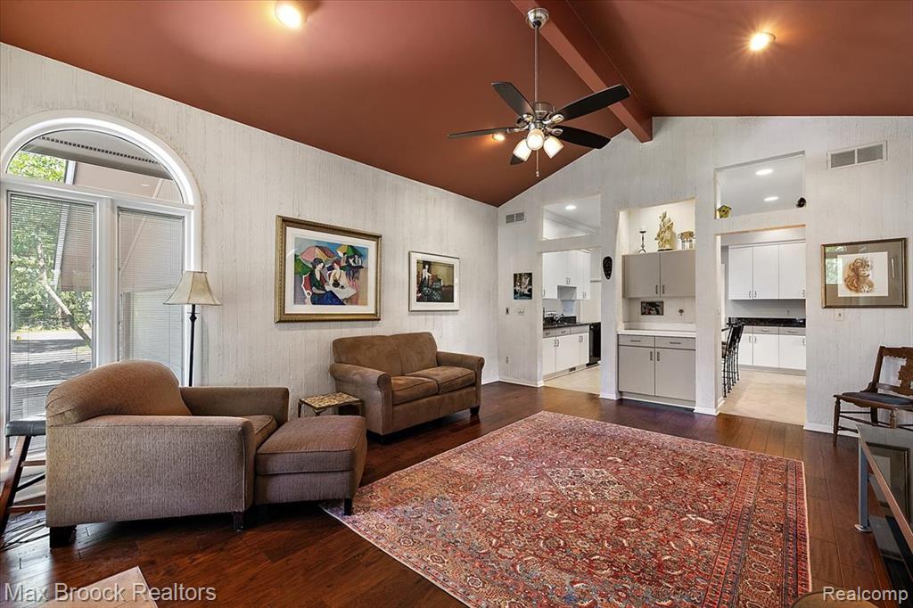 45167 9 Mile Road, Novi, MI 48167 — Photo 21