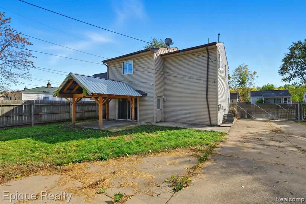 76 W Coy Avenue, Hazel Park, MI 48030 — Photo 21