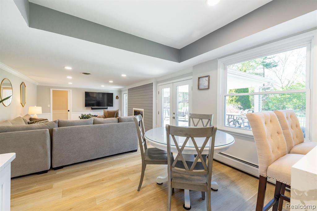 46682 Danbridge Court, Plymouth, MI 48170 — Photo 11