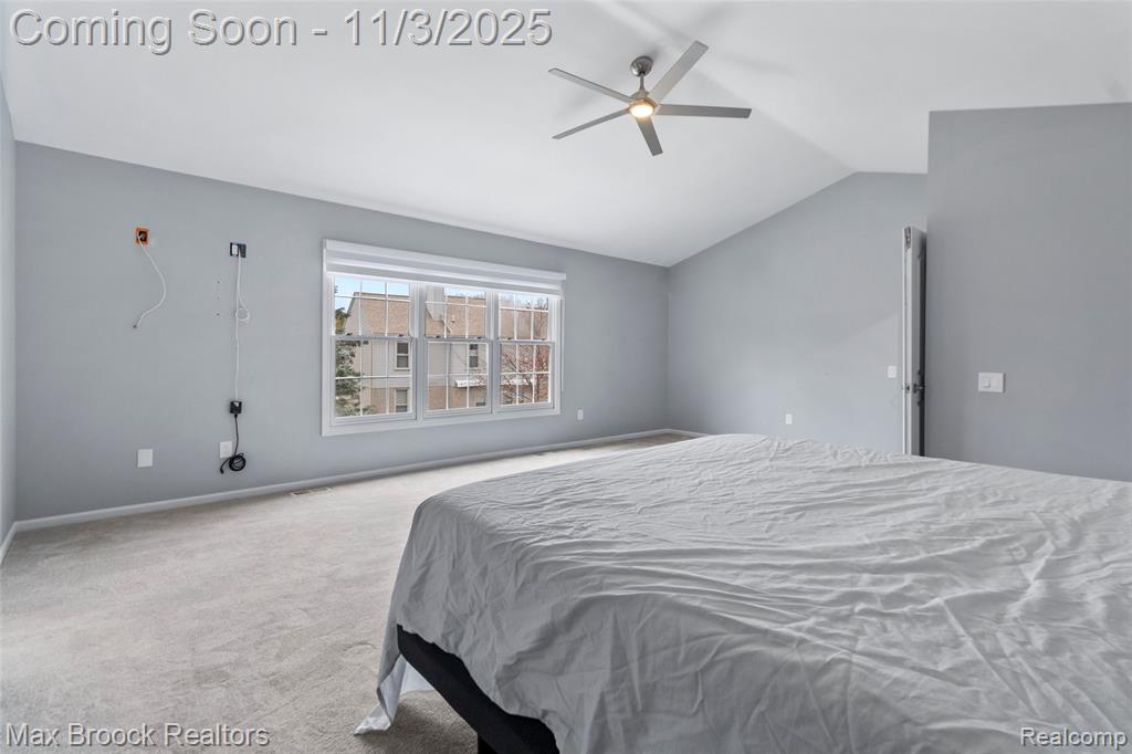 5366 Midchester Court, West Bloomfield, MI 48324 — Photo 23