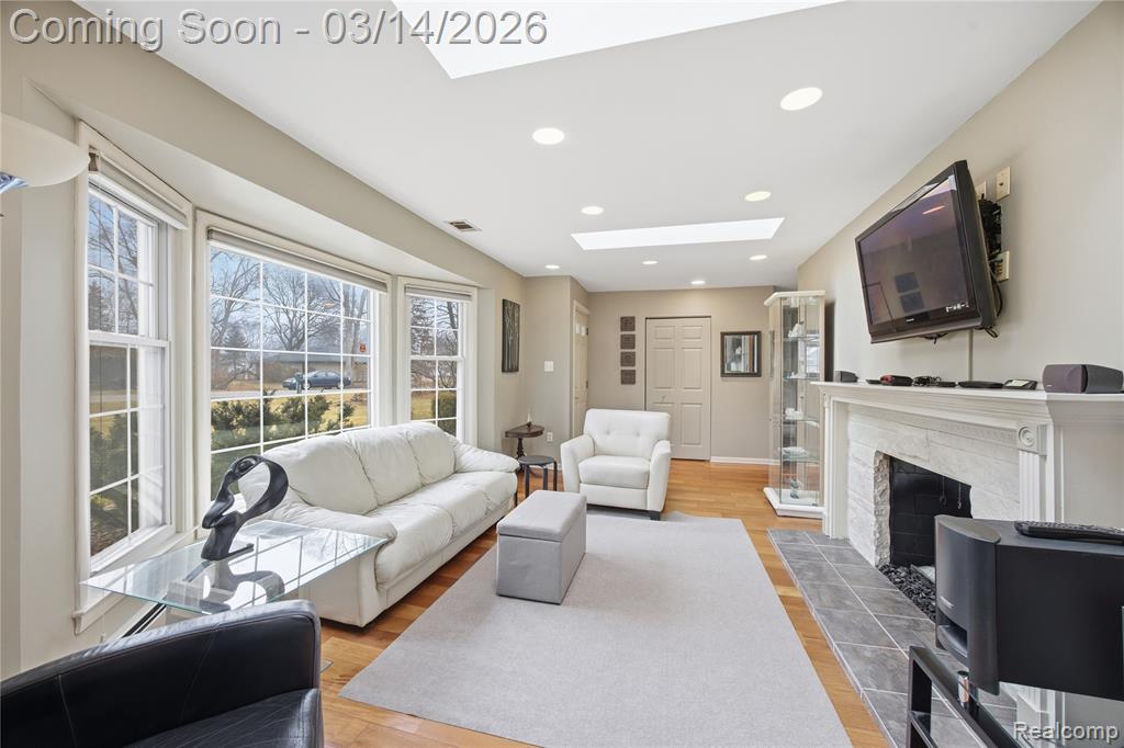16145 Madoline Street, Beverly Hills, MI 48025 — Photo 3