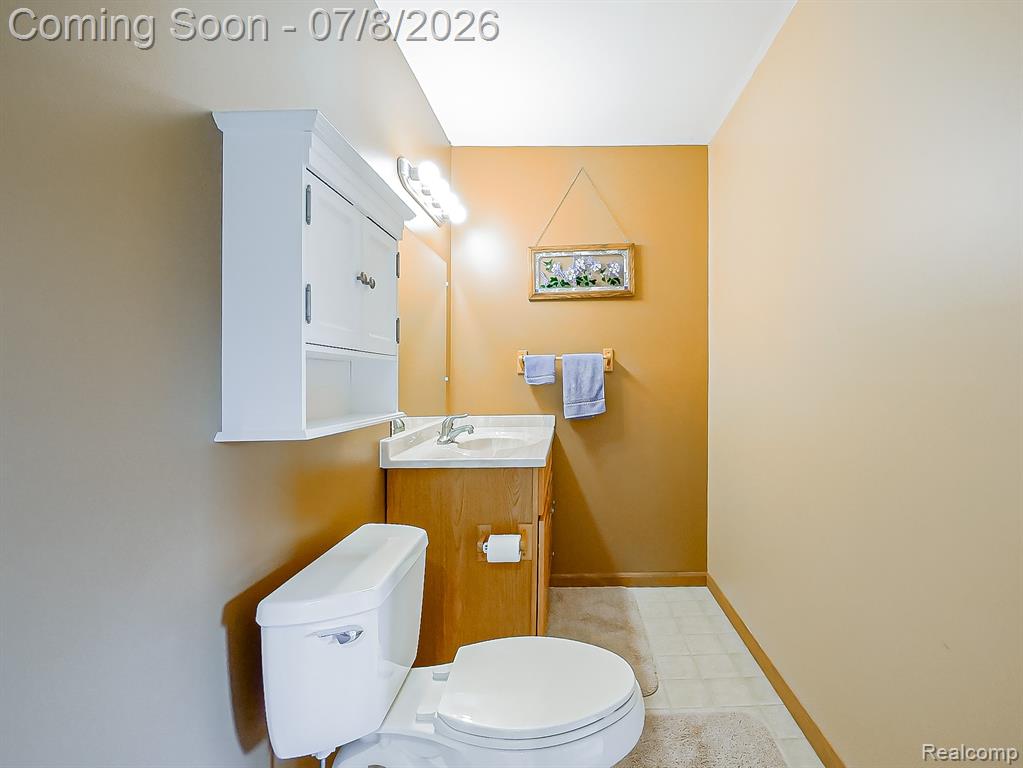 6398 High Valley Drive, White Lake, MI 48383 — Photo 18