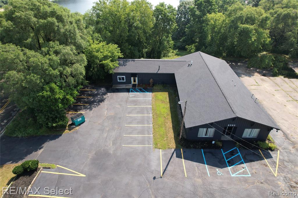 8080 Ortonville Road, Clarkston, MI 48348 — front exterior