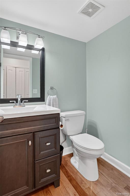 6182 Ledwin Drive, Troy, MI 48098 — Photo 16
