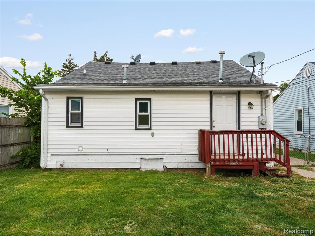 7060 Maxwell Avenue, Warren, MI 48091 — Photo 22