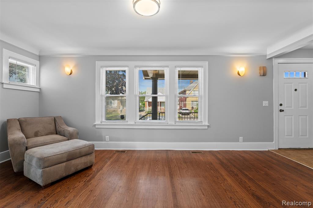 5452 Maple Street, Dearborn, MI 48126 — Photo 9