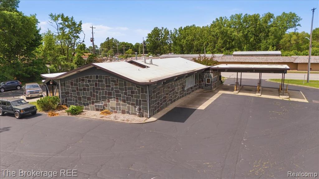 6093 Dixie Highway, Bridgeport, MI 48722 — Photo 5