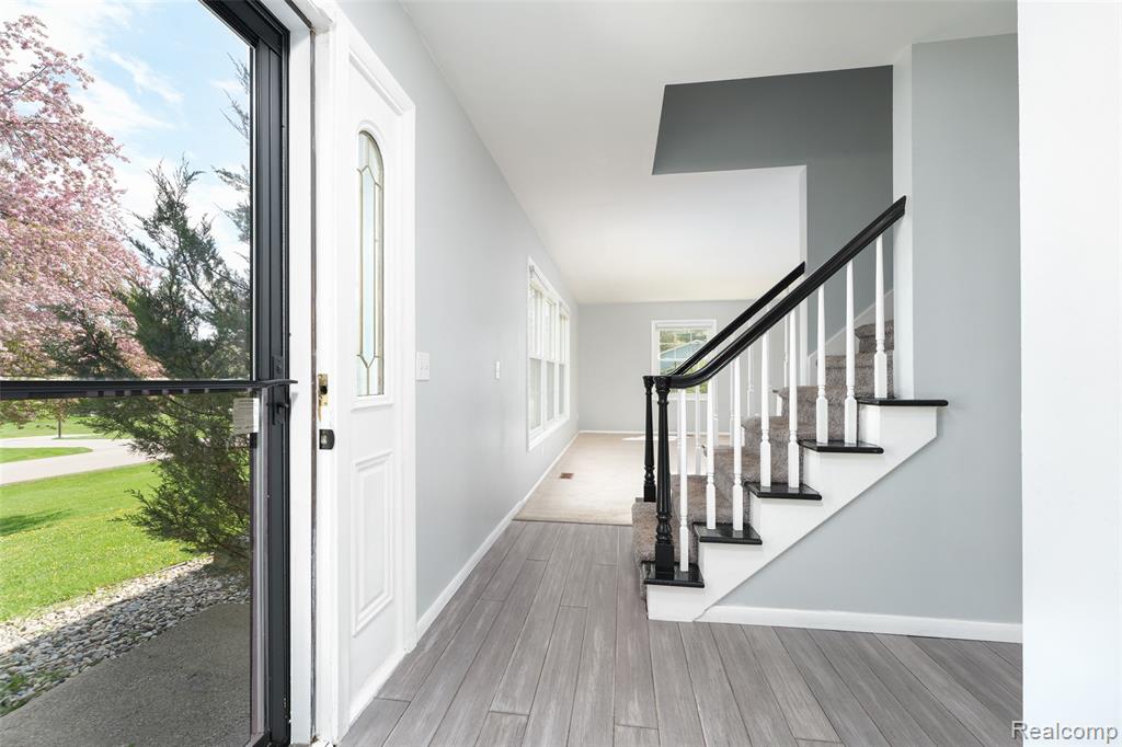 5390 Squires Manor Road, Jackson, MI 49201 — Photo 10