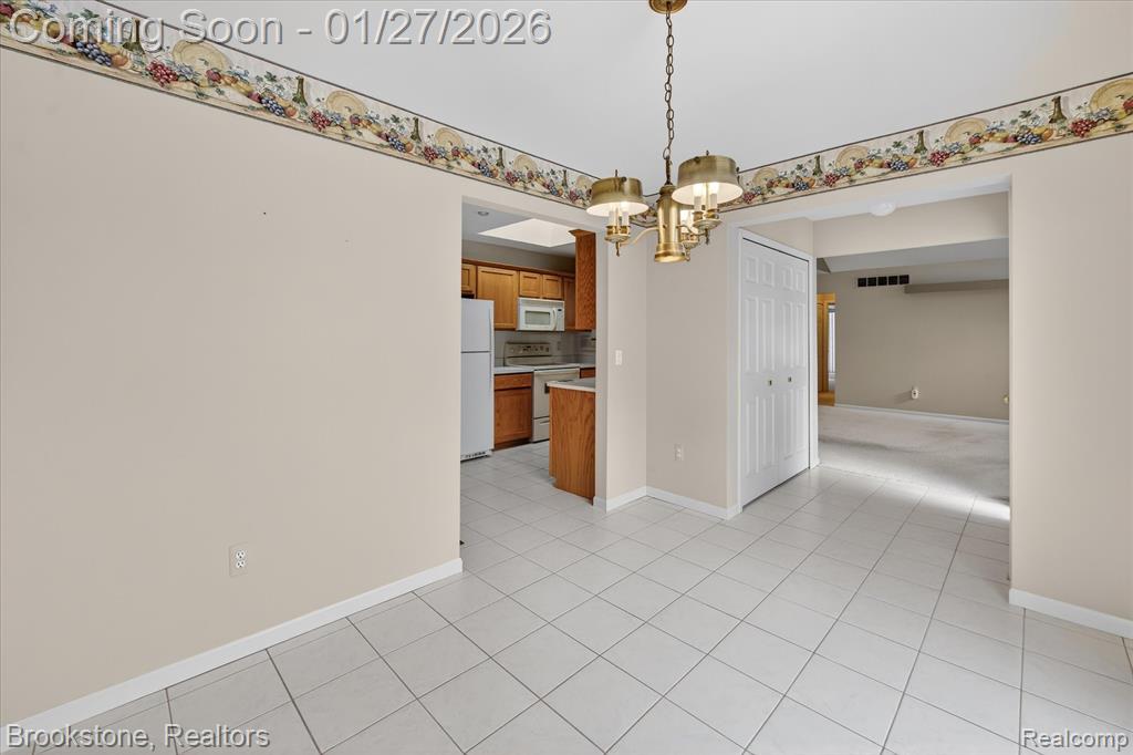 48686 French Creek Court, Utica, MI 48315 — Photo 17