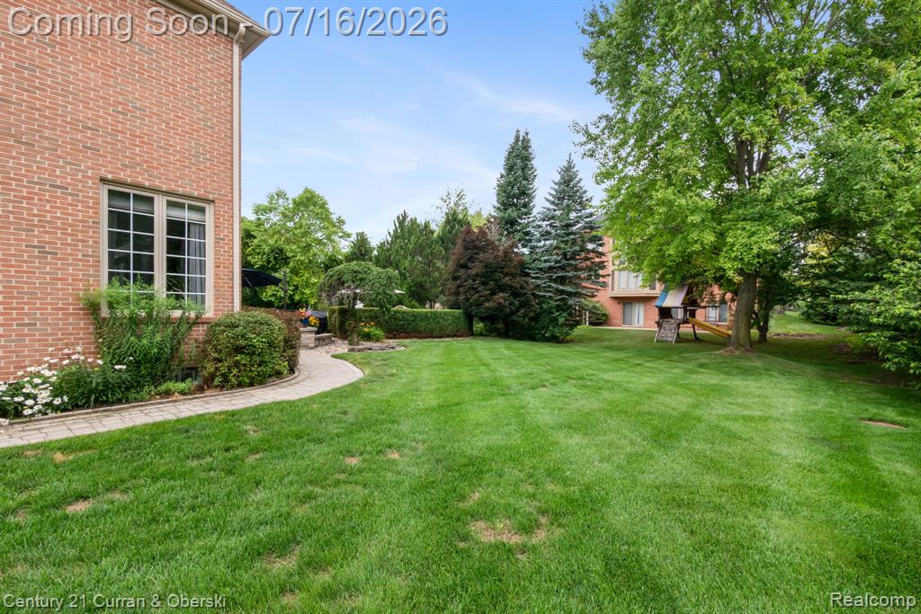 44026 Deep Hollow Circle, Northville, MI 48168 — Photo 57