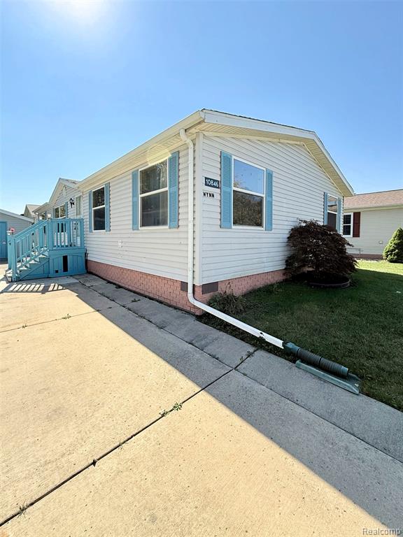 10846 Ashley Court, Willis, MI 48191 — Photo 25