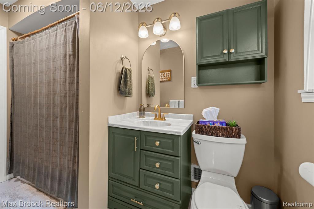 14474 Oxford, Plymouth, MI 48170 — Photo 15