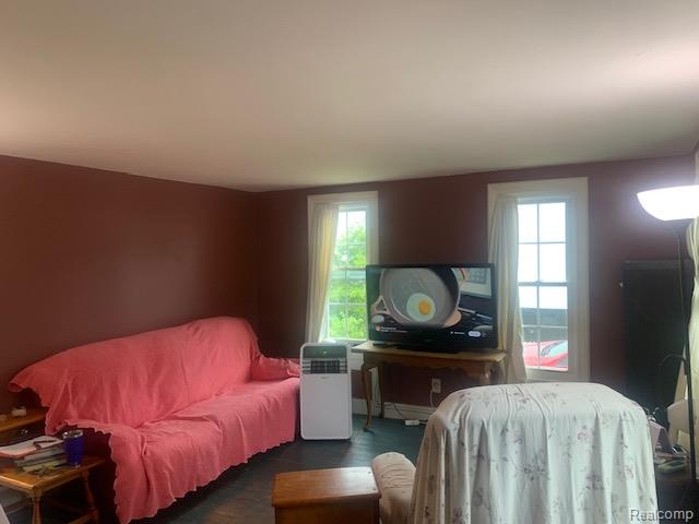 465 Schoolhouse Street, Ortonville, MI 48462 — Photo 9