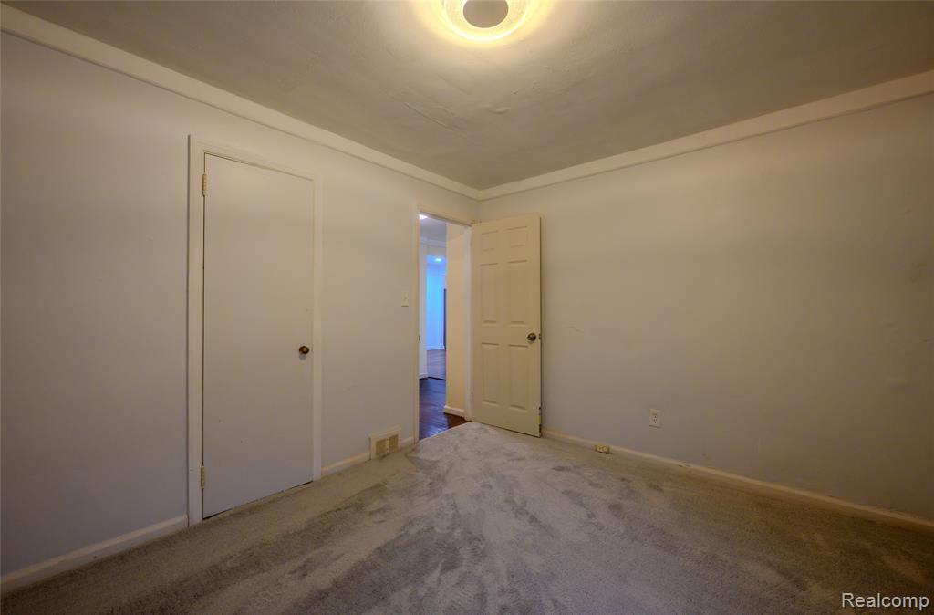 14720 E State Fair Street, Detroit, MI 48205 — Photo 15
