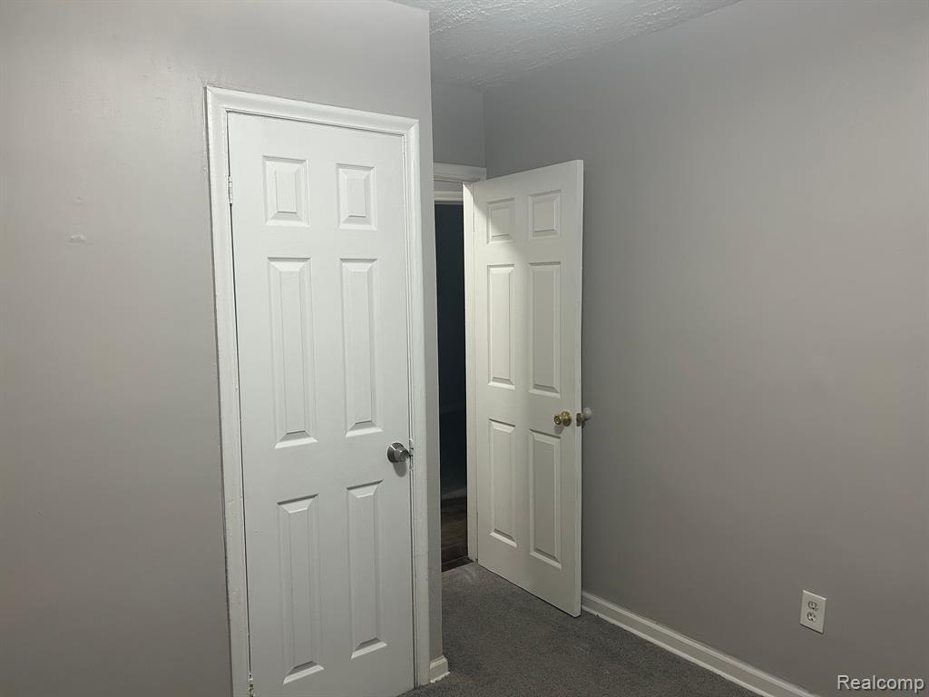 7411 STOUT Street, Detroit, MI 48228 — Photo 12