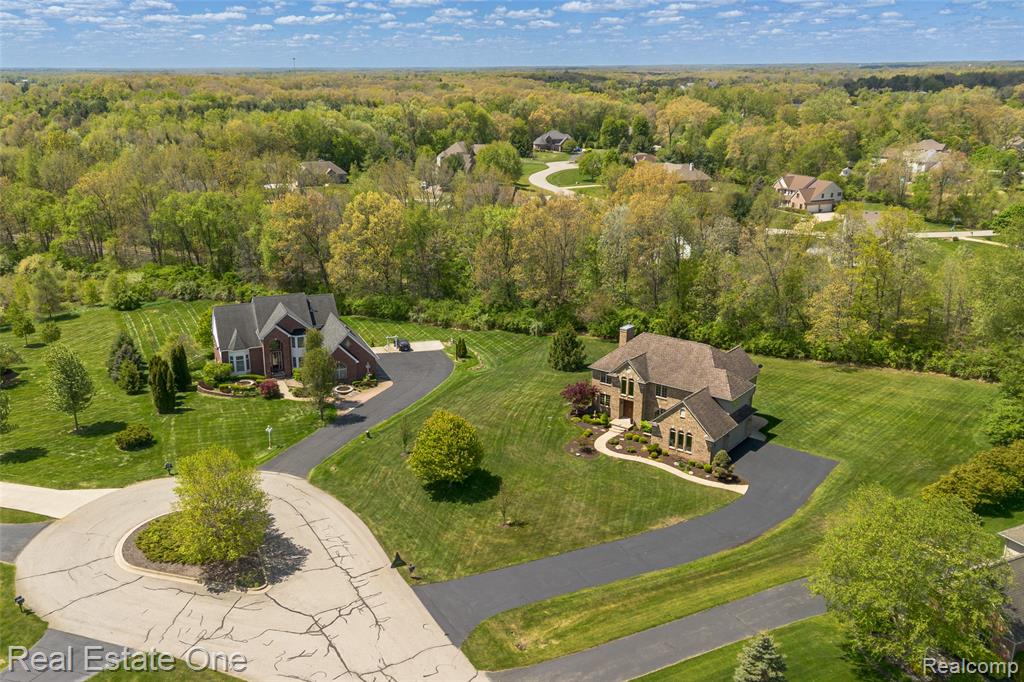 9068 Lebarron Court, Saline, MI 48176 — Photo 52