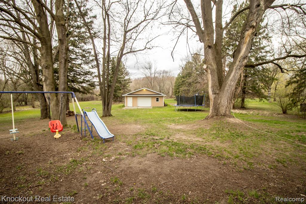 8445 ILENE Drive, Clio, MI 48420 — Photo 32