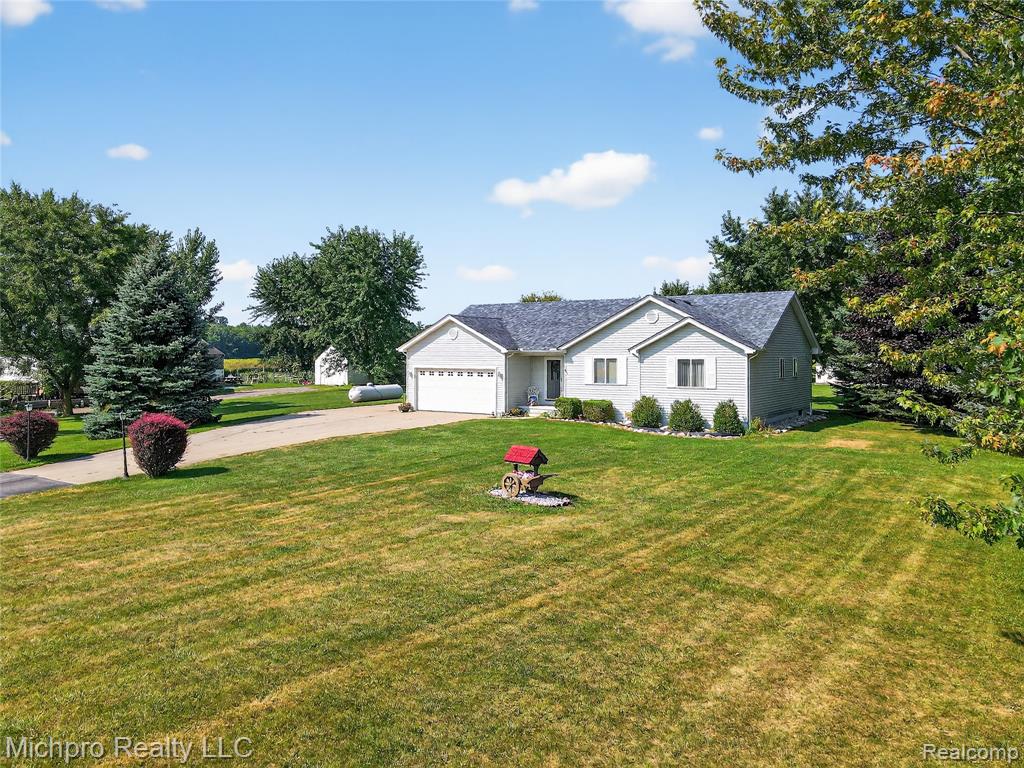 4411 Breen Road, Emmett, MI 48022 — Photo 34