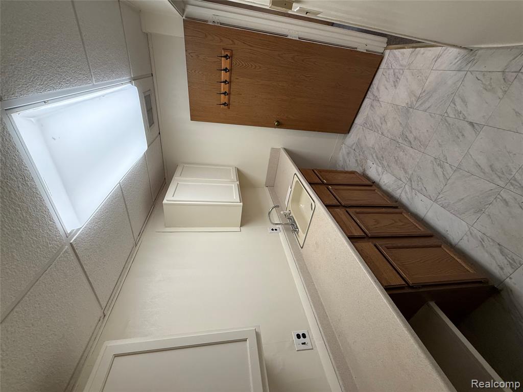 801 S Adams Road, Birmingham, MI 48009 — Photo 6