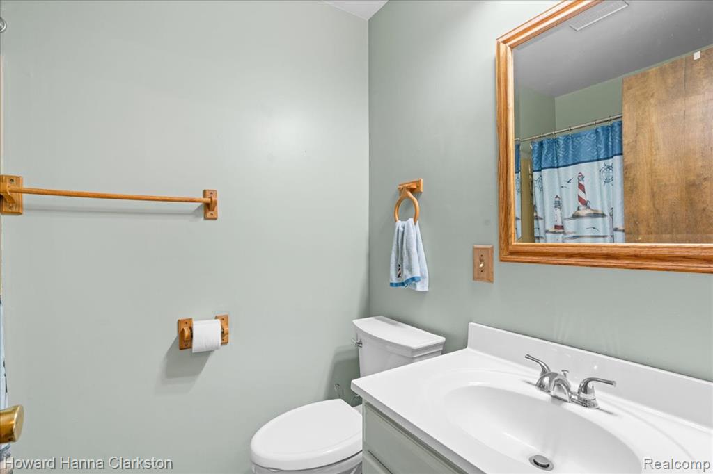 7247 N State Road, Owosso, MI 48867 — Photo 21