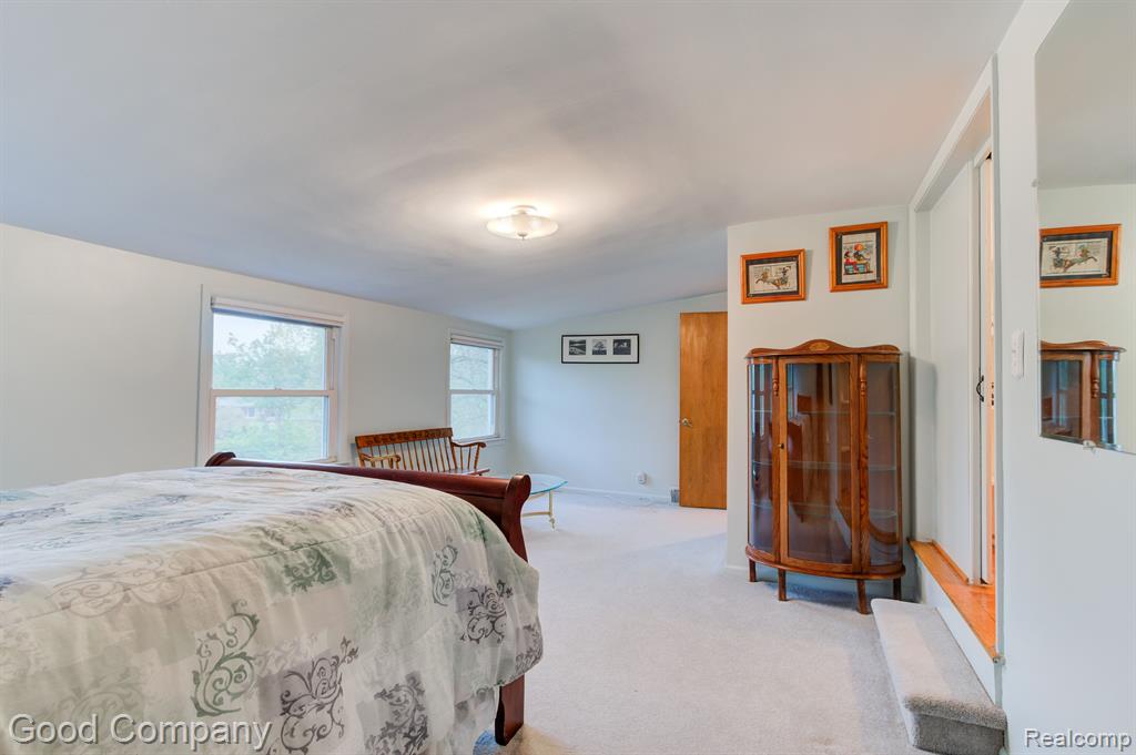 4008 PARKVIEW Drive, Royal Oak, MI 48073 — Photo 34