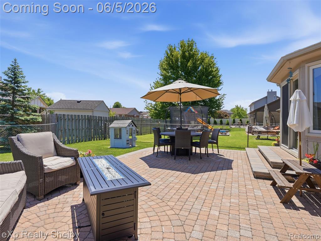 46048 Duke Drive, New Baltimore, MI — Photo 35