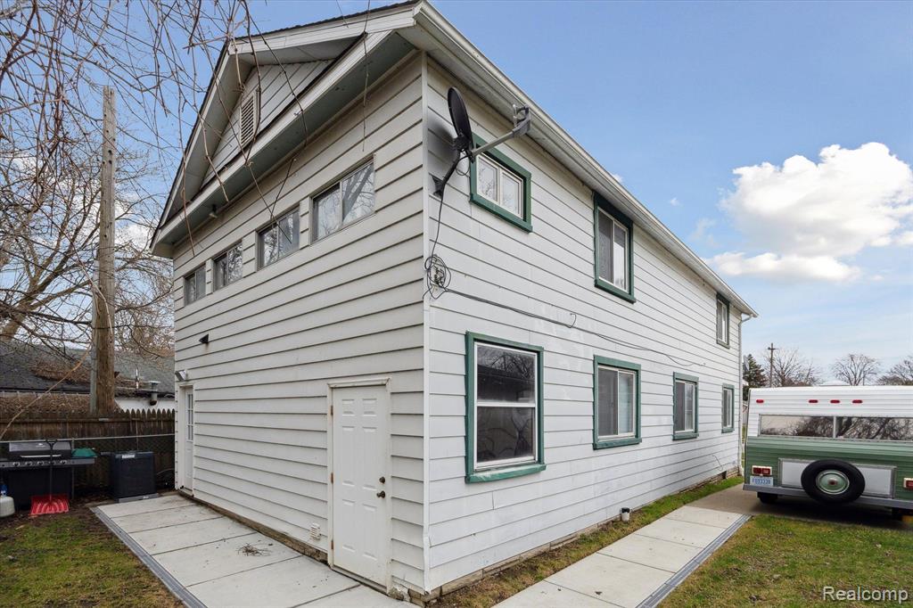 444 S WILLIAM Street, Marine, MI — Photo 27