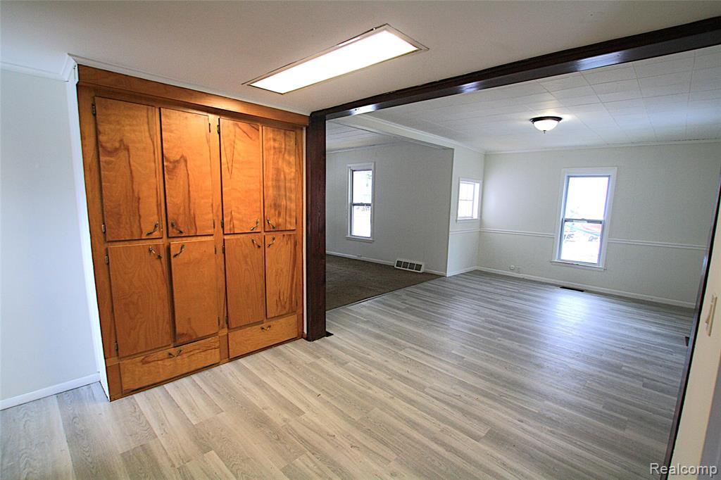 703 Queen Street, Owosso, MI 48867 — Photo 12