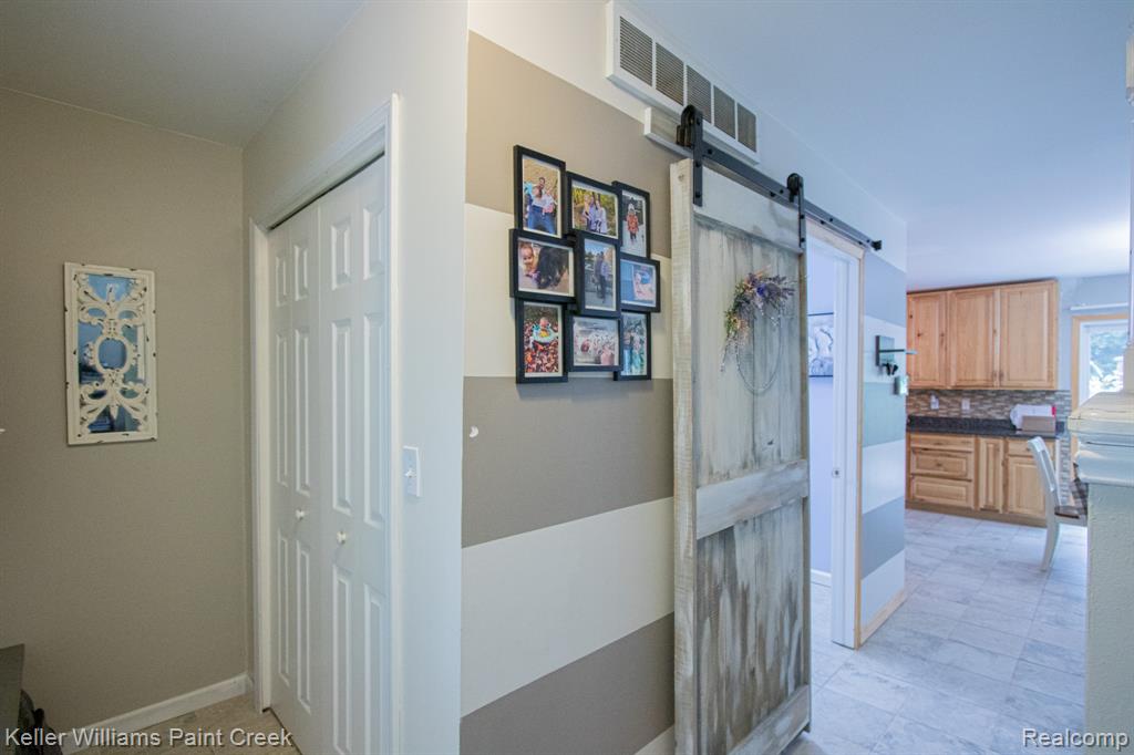 428 E Norway Lake Road, Lapeer, MI 48446 — Photo 17