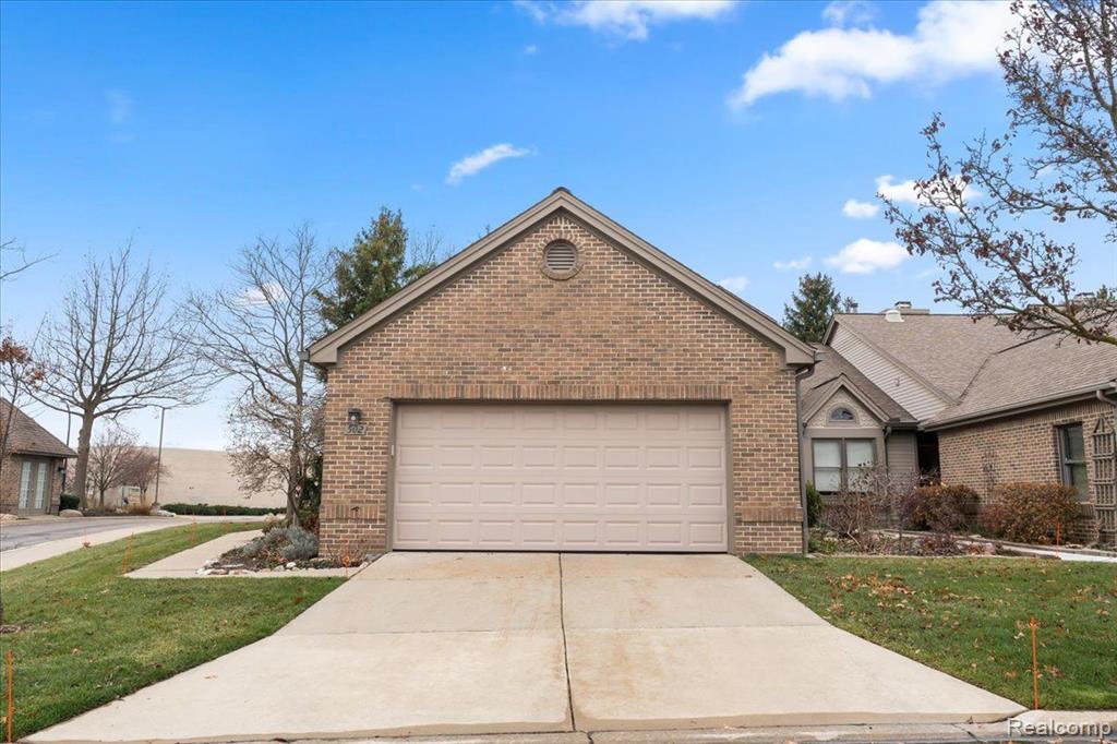 502 GALEN Circle, Unit #1, Ann Arbor, MI 48103 — front exterior