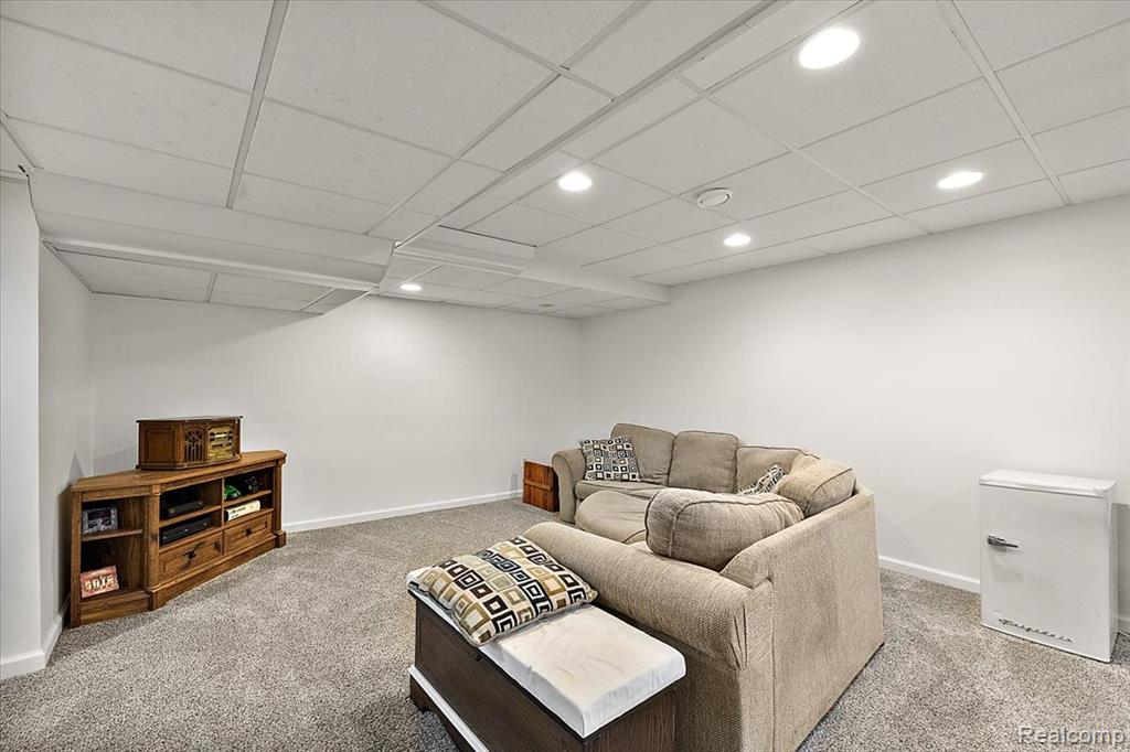4193 Oak Tree Circle, Rochester, MI 48306 — Photo 54