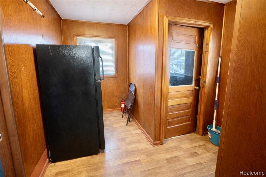 11334 Klinger Street, Hamtramck, MI 48212 — Photo 9
