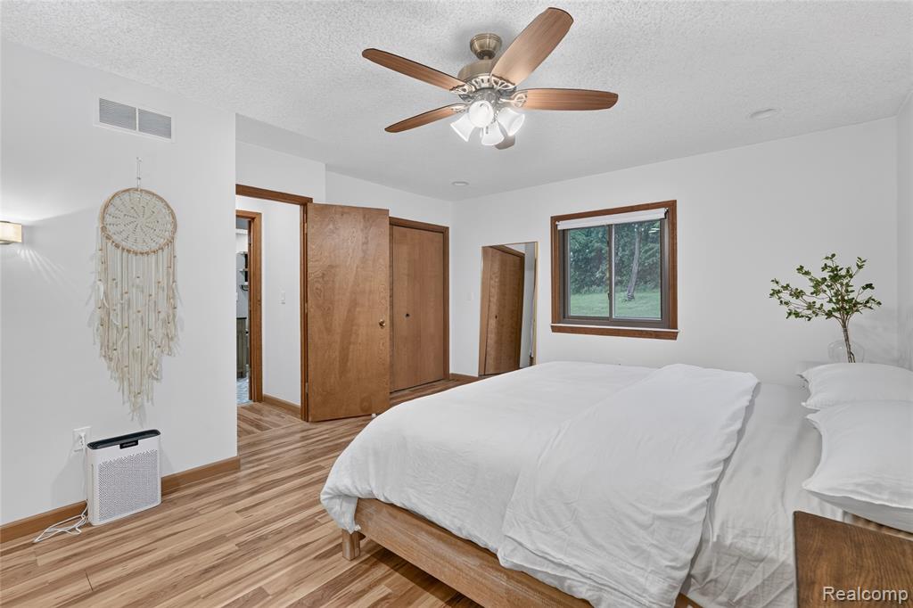 8655 Joey Drive, Pinckney, MI 48169 — Photo 23