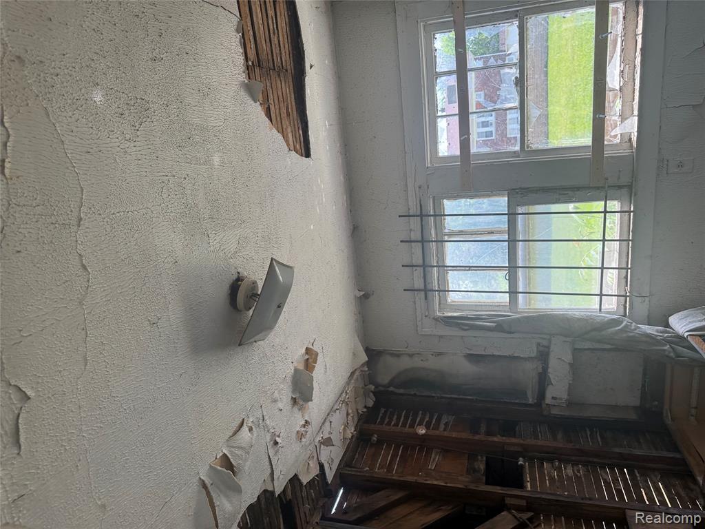 926 Navahoe Street, Detroit, MI 48215 — Photo 10