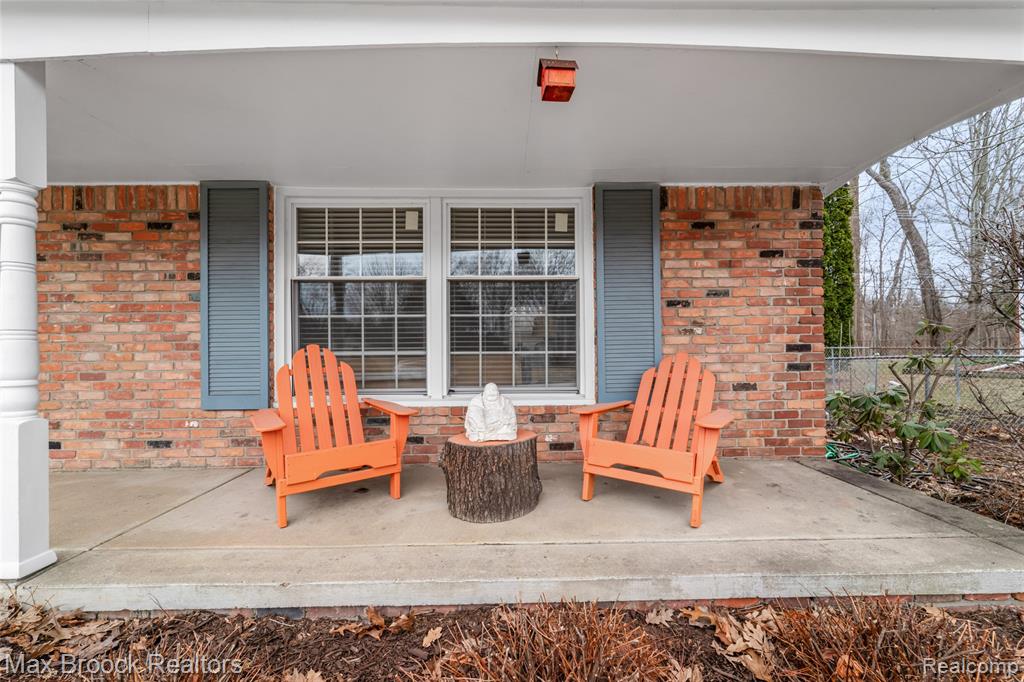 7118 Cathedral Drive, Bloomfield Hills, MI 48301 — Photo 3