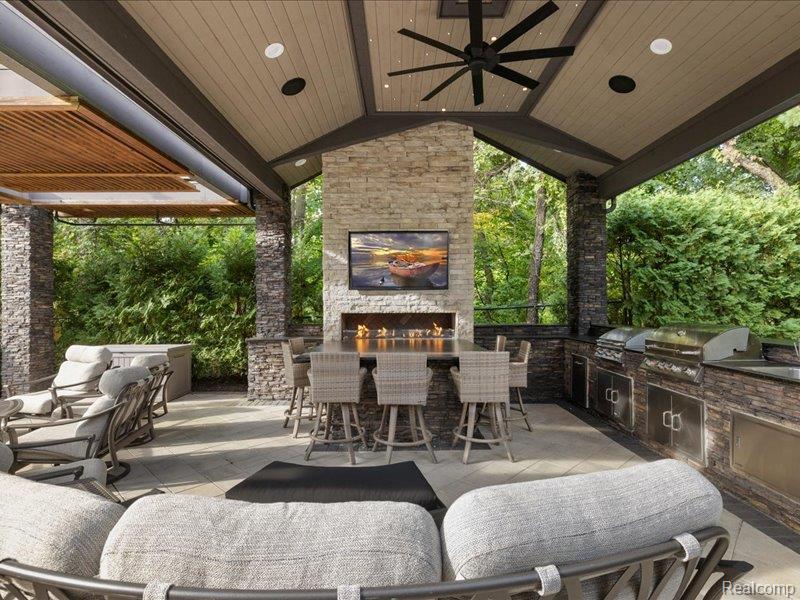 44104 Verona Lane, Northville, MI 48168 — Photo 26
