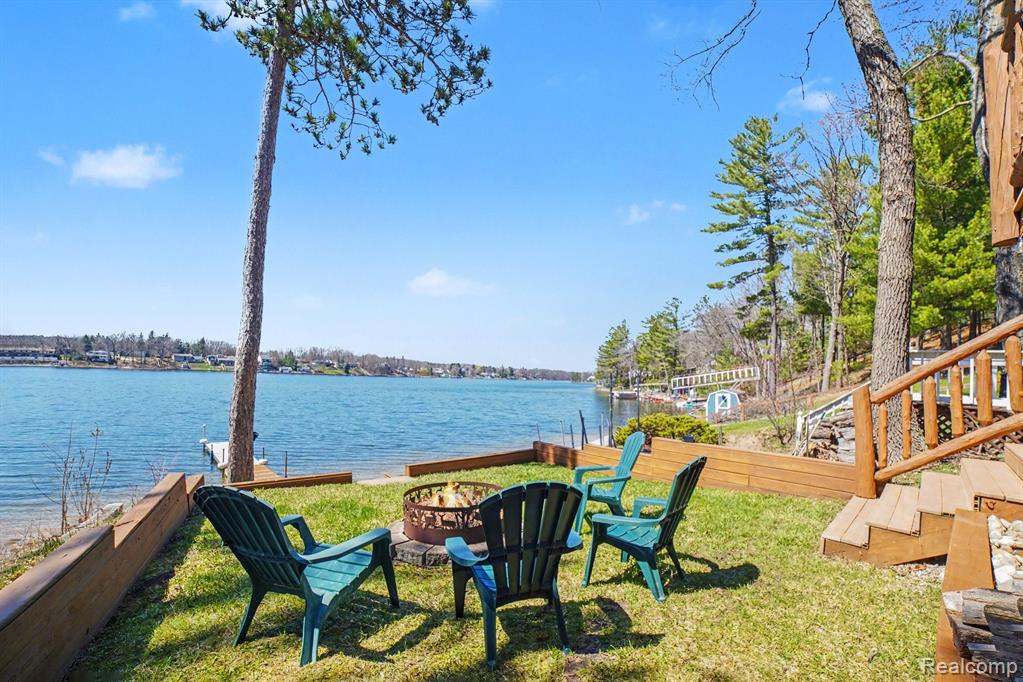 1360 Hillcrest Street, Harrison, MI, 48625