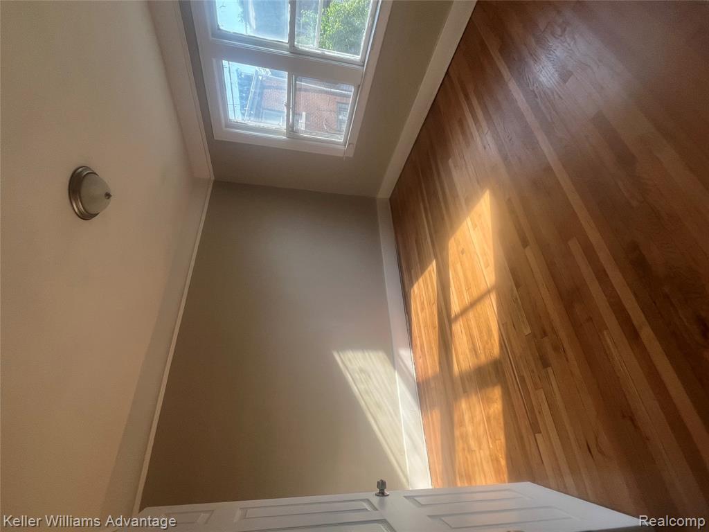 9844 Woodrow Wilson Street, Detroit, MI 48206 — Photo 5
