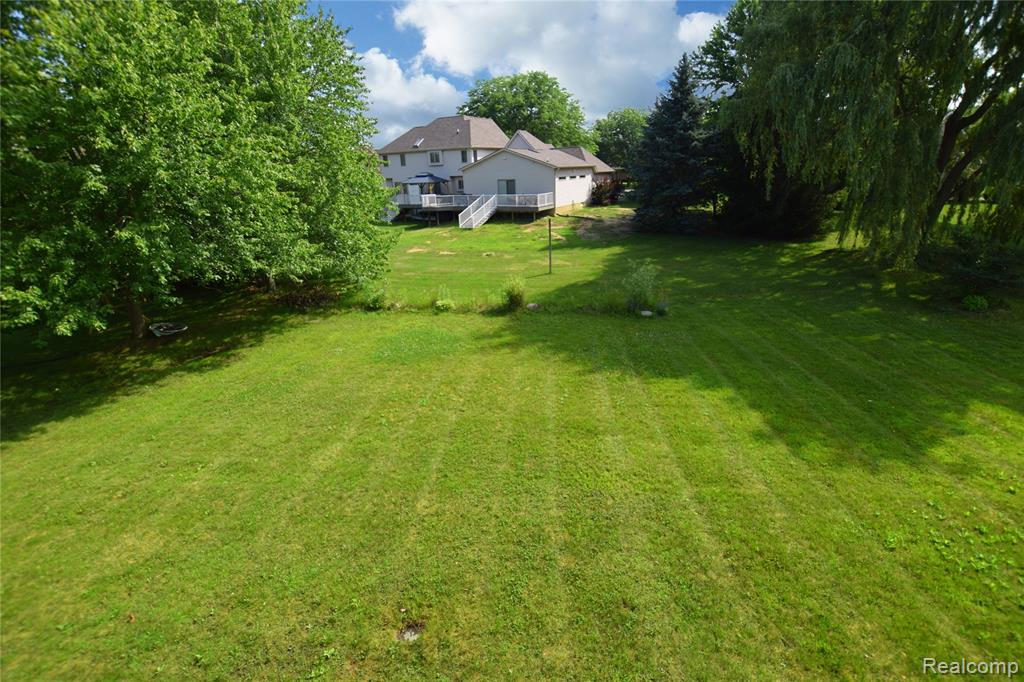 6476 Stonebrook Lane, Flushing, MI 48433 — Photo 25