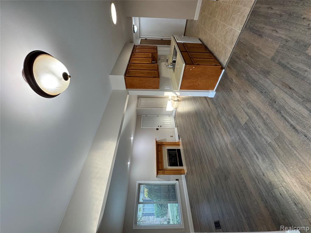 44613 Connecticut Court, Clinton Twp, MI 48038 — Photo 21