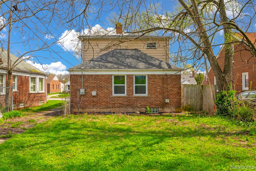 18505 Ashton Avenue, Detroit, MI 48219 — Photo 29