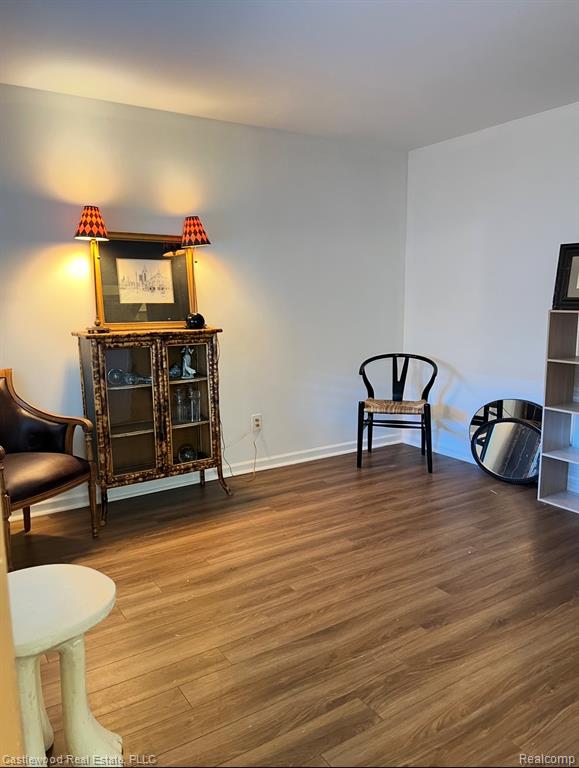 947 Wexford Way, Rochester Hills, MI 48307 — Photo 5